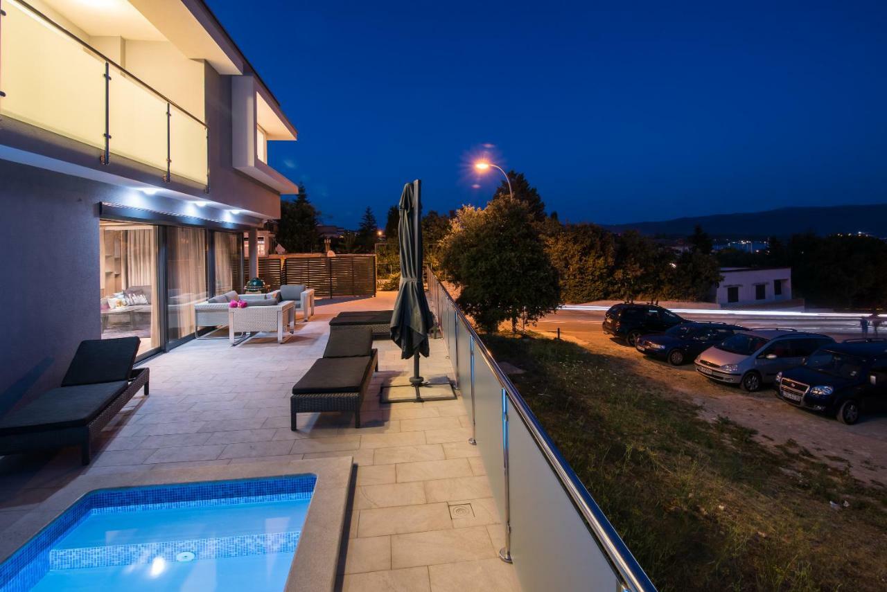 Luxury Apartment Imperia Krk Town Εξωτερικό φωτογραφία